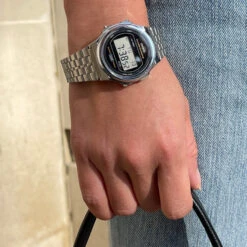 NEVER FULLY DRESSED Casio Silver Collection Digital Watch