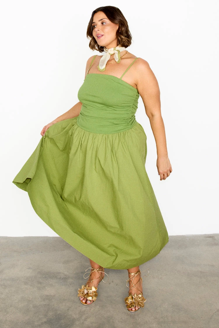 NEVER FULLY DRESSED Olive Lola Mid-axi Dress - Image 7